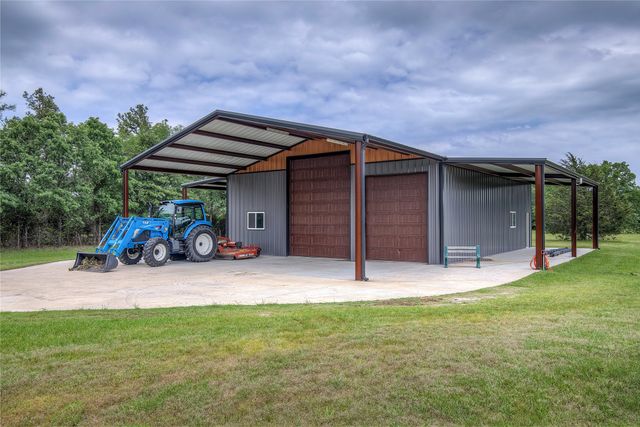 6043 Fm 36 S, Quinlan, TX 75474