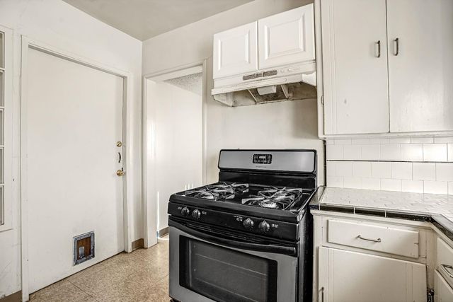 4332 E Ball Avenue, Fresno, CA 93702