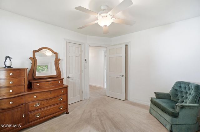 714 Highland Drive, Rossford, OH 43460