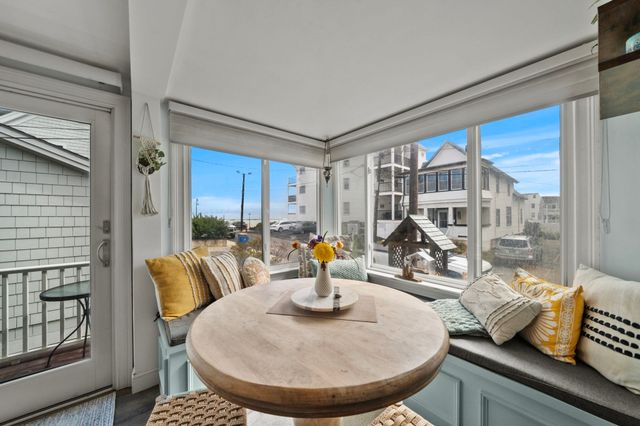 54 Trident Ave 54, Winthrop, MA 02152