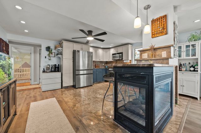 54 Trident Ave 54, Winthrop, MA 02152
