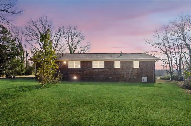 419 E 13th SW Street, Rome, GA 30161