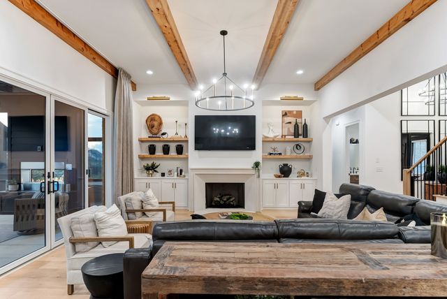 4668 Majestic Meadows Dr, Arrington, TN 37014