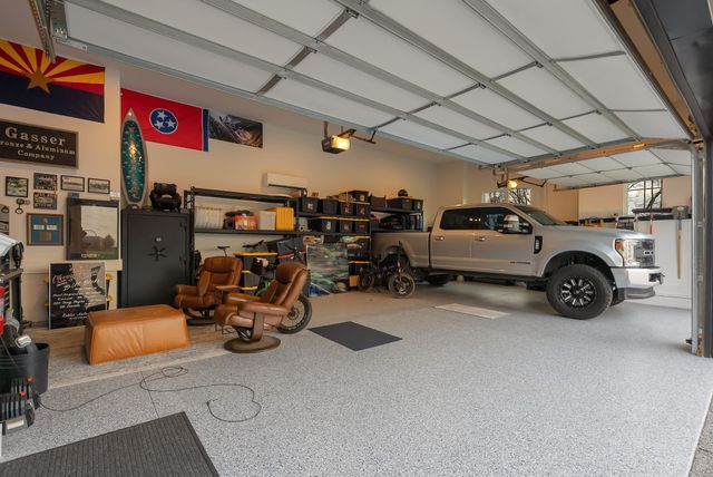 4668 Majestic Meadows Dr, Arrington, TN 37014