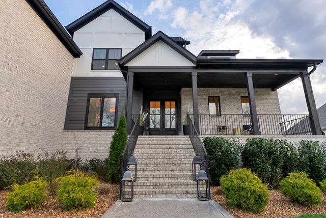 4668 Majestic Meadows Dr, Arrington, TN 37014