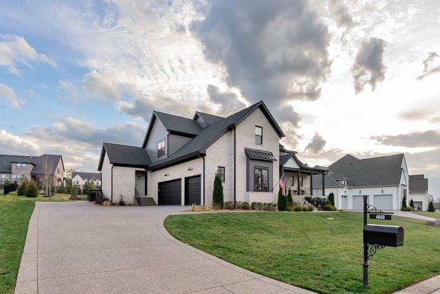 4668 Majestic Meadows Dr, Arrington, TN 37014
