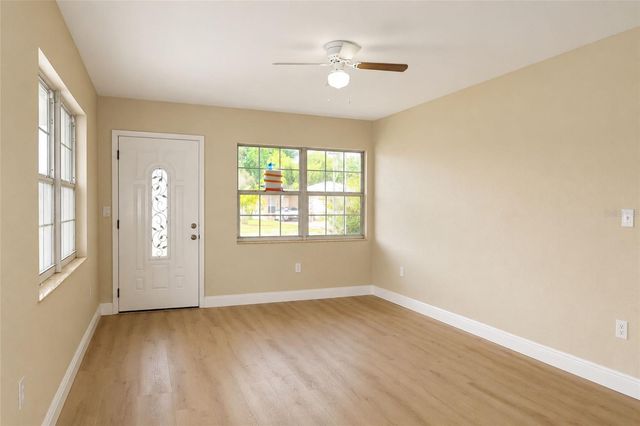 517 24TH AVENUE W, Bradenton, FL 34205