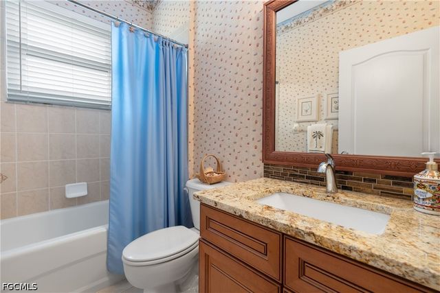 15040 Balmoral LOOP, Fort Myers, FL 33919