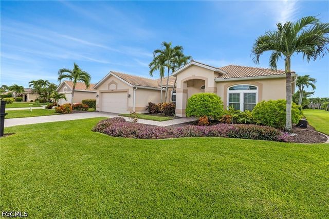 15040 Balmoral LOOP, Fort Myers, FL 33919
