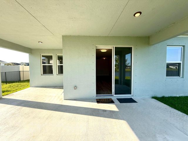 10819 SW Pacini Way, Port St. Lucie, Port St Lucie, FL 34987