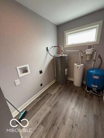 5912 Grandview Drive, Indianapolis, IN 46228