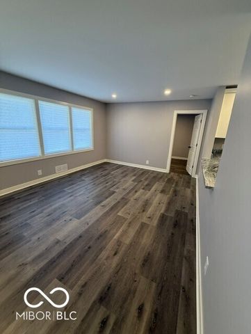 5912 Grandview Drive, Indianapolis, IN 46228