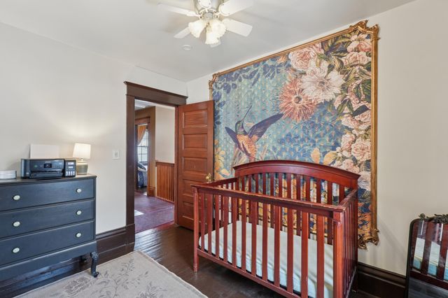 2566 18th Avenue E, North Saint Paul, MN 55109