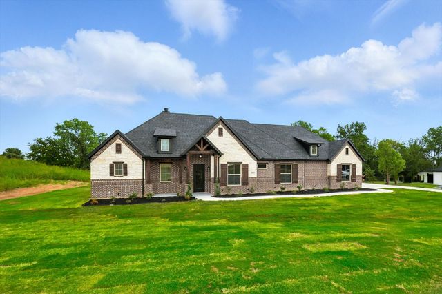 112 County road 4867, Azle, TX 76020