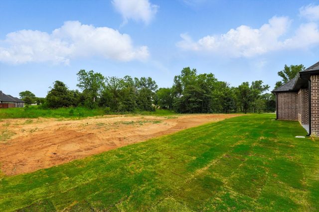 112 County road 4867, Azle, TX 76020