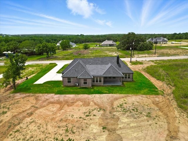 112 County road 4867, Azle, TX 76020