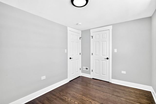 2030 S 4th Avenue, Maywood, IL 60153
