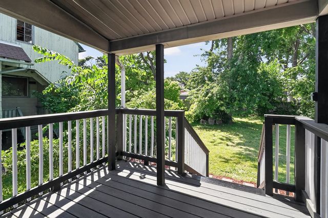 2030 S 4th Avenue, Maywood, IL 60153