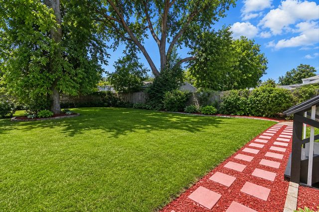 2030 S 4th Avenue, Maywood, IL 60153