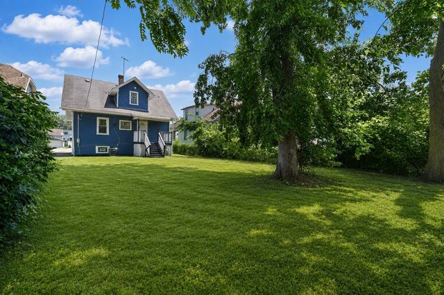 2030 S 4th Avenue, Maywood, IL 60153