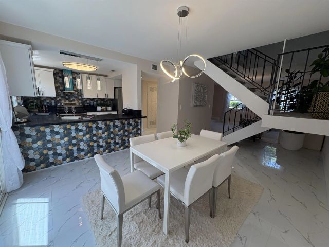 11935 Royal Rd Unit B, El Cajon, CA 92021