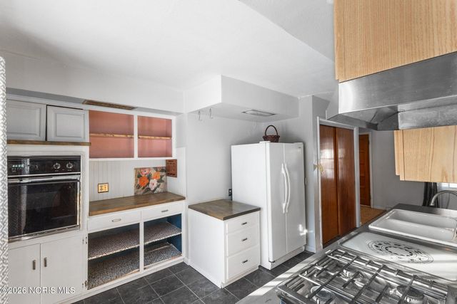 1548 Booth Avenue, Toledo, OH 43608