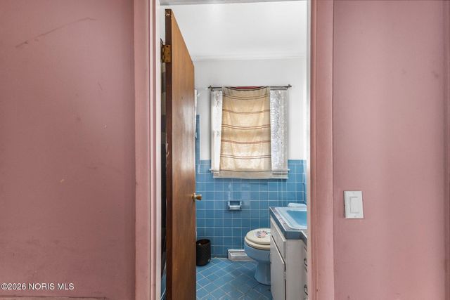 1548 Booth Avenue, Toledo, OH 43608