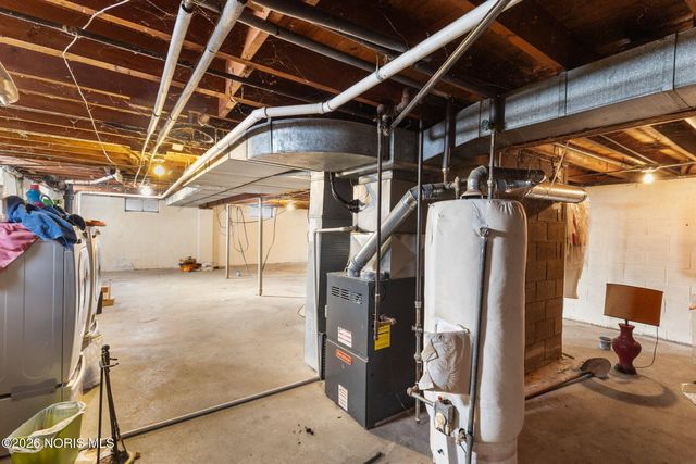 1548 Booth Avenue, Toledo, OH 43608