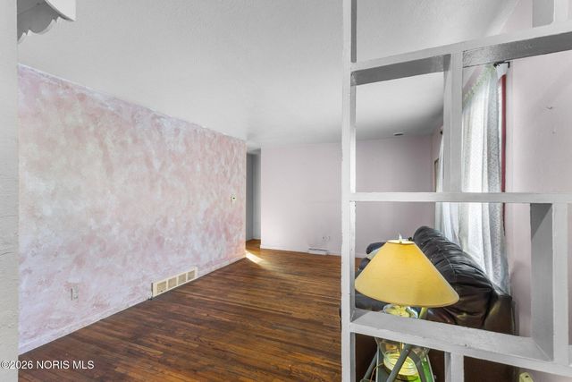 1548 Booth Avenue, Toledo, OH 43608