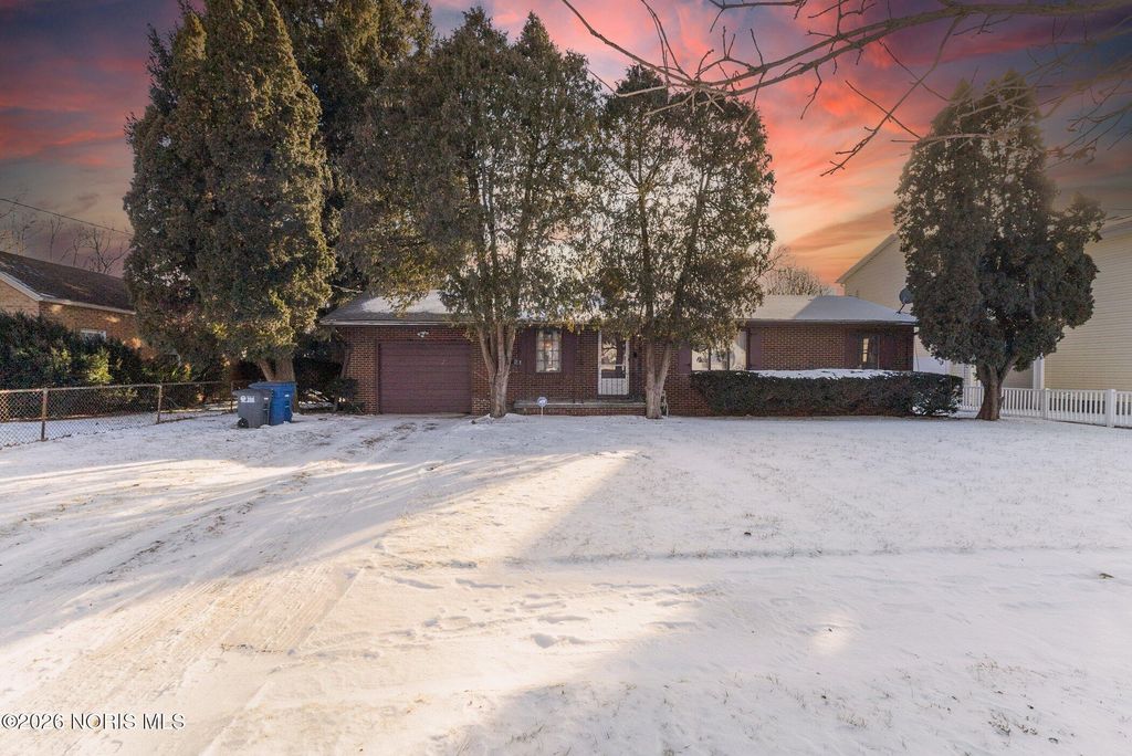 1548 Booth Avenue, Toledo, OH 43608