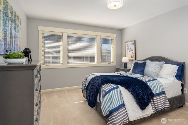 15732 NE 119th Court, Redmond, WA 98052