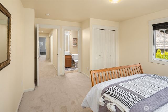 15732 NE 119th Court, Redmond, WA 98052