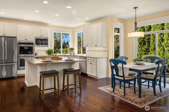 15732 NE 119th Court, Redmond, WA 98052