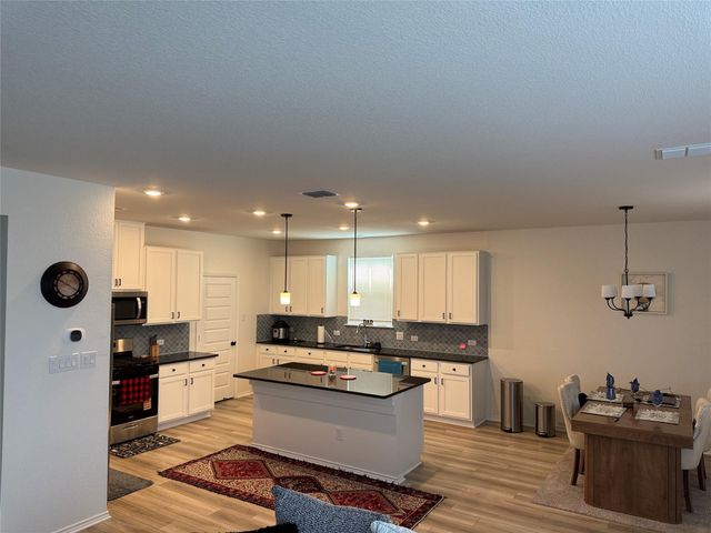 4805 Mozzafiato LN, Round Rock, TX 78665