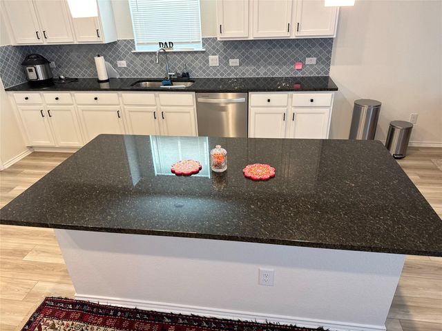 4805 Mozzafiato LN, Round Rock, TX 78665