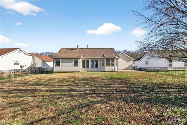 2241 Fairway, High Ridge, MO 63049