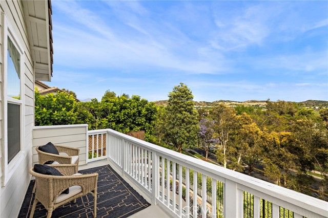 8 St Steven Court, Ladera Ranch, CA 92694