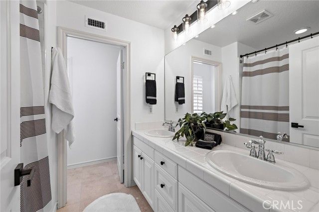 8 St Steven Court, Ladera Ranch, CA 92694