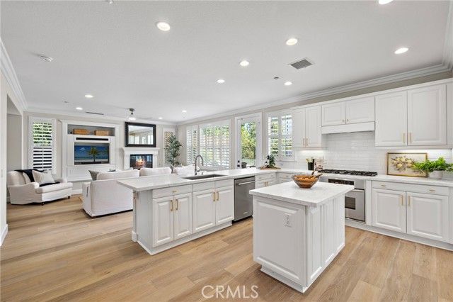 8 St Steven Court, Ladera Ranch, CA 92694