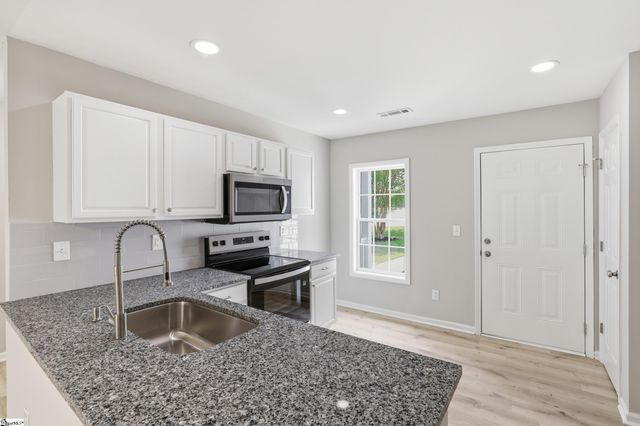 113 Midwood Road, Travelers Rest, SC 29690