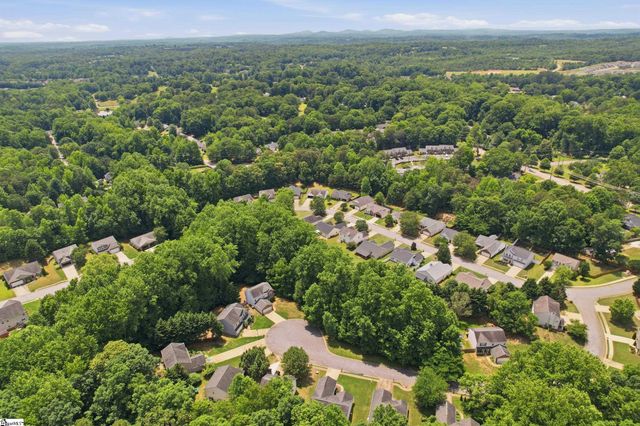 113 Midwood Road, Travelers Rest, SC 29690