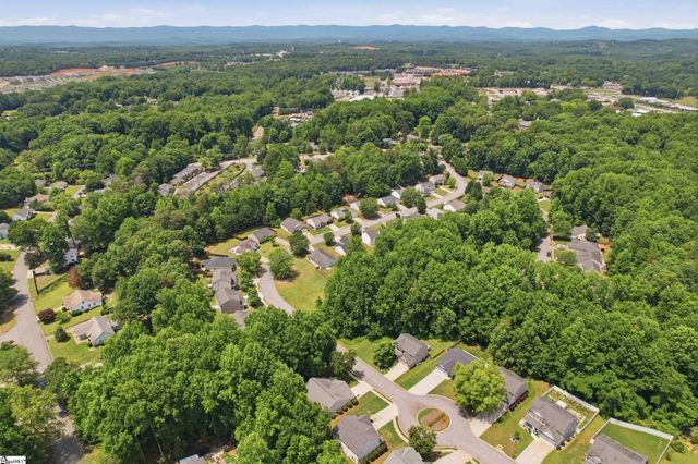 113 Midwood Road, Travelers Rest, SC 29690