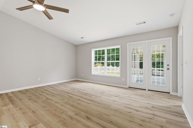 113 Midwood Road, Travelers Rest, SC 29690