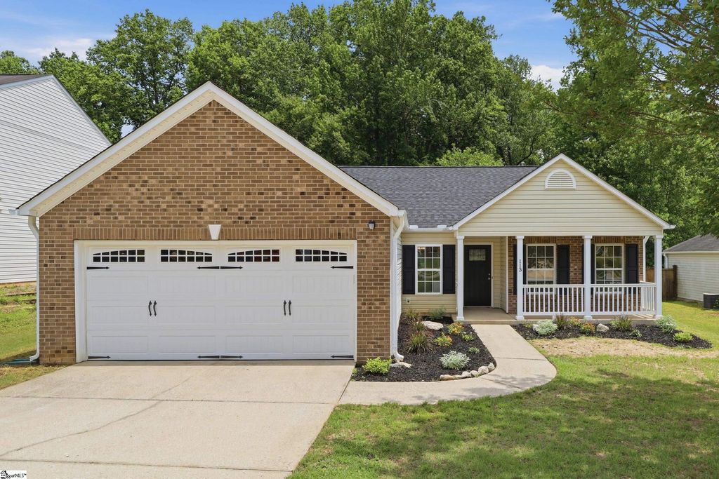 113 Midwood Road, Travelers Rest, SC 29690