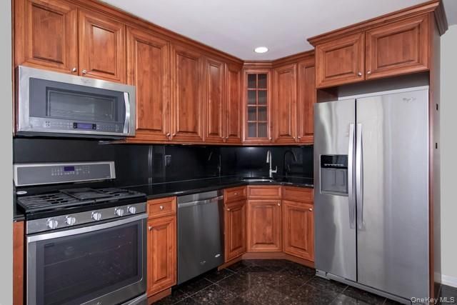 524 Tudor Lane 524, Middle Island, NY 11953