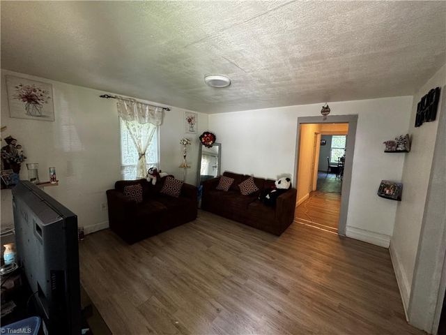 1000 Garrison Street, High Point, NC 27260