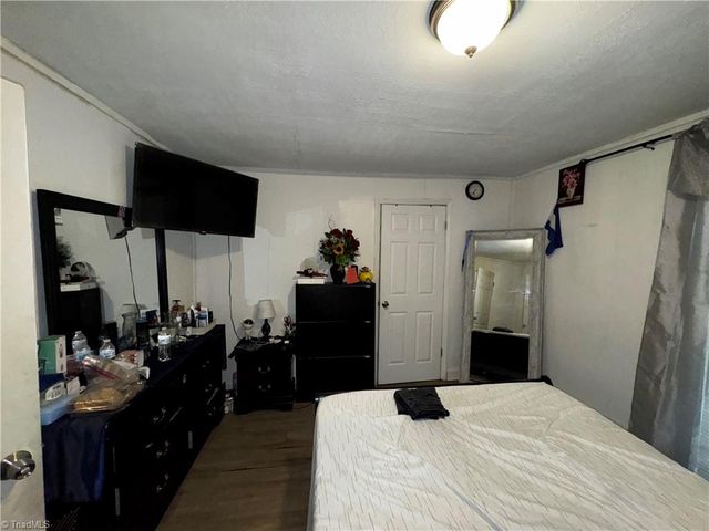 1000 Garrison Street, High Point, NC 27260
