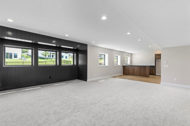 1128 NW 29th Court, Grimes, IA 50111