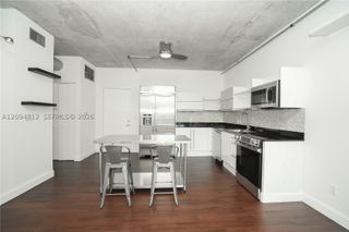 690 SW 1st Ct 1623, Miami, FL 33130