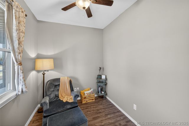 315 S Maple Street, Oologah, OK 74053